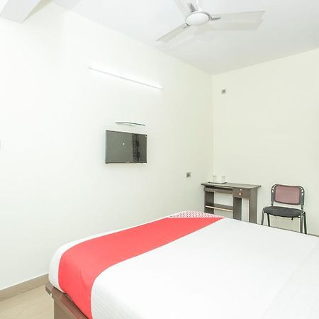 Oyo 13170 Victory Suites Bangalore Eksteriør billede